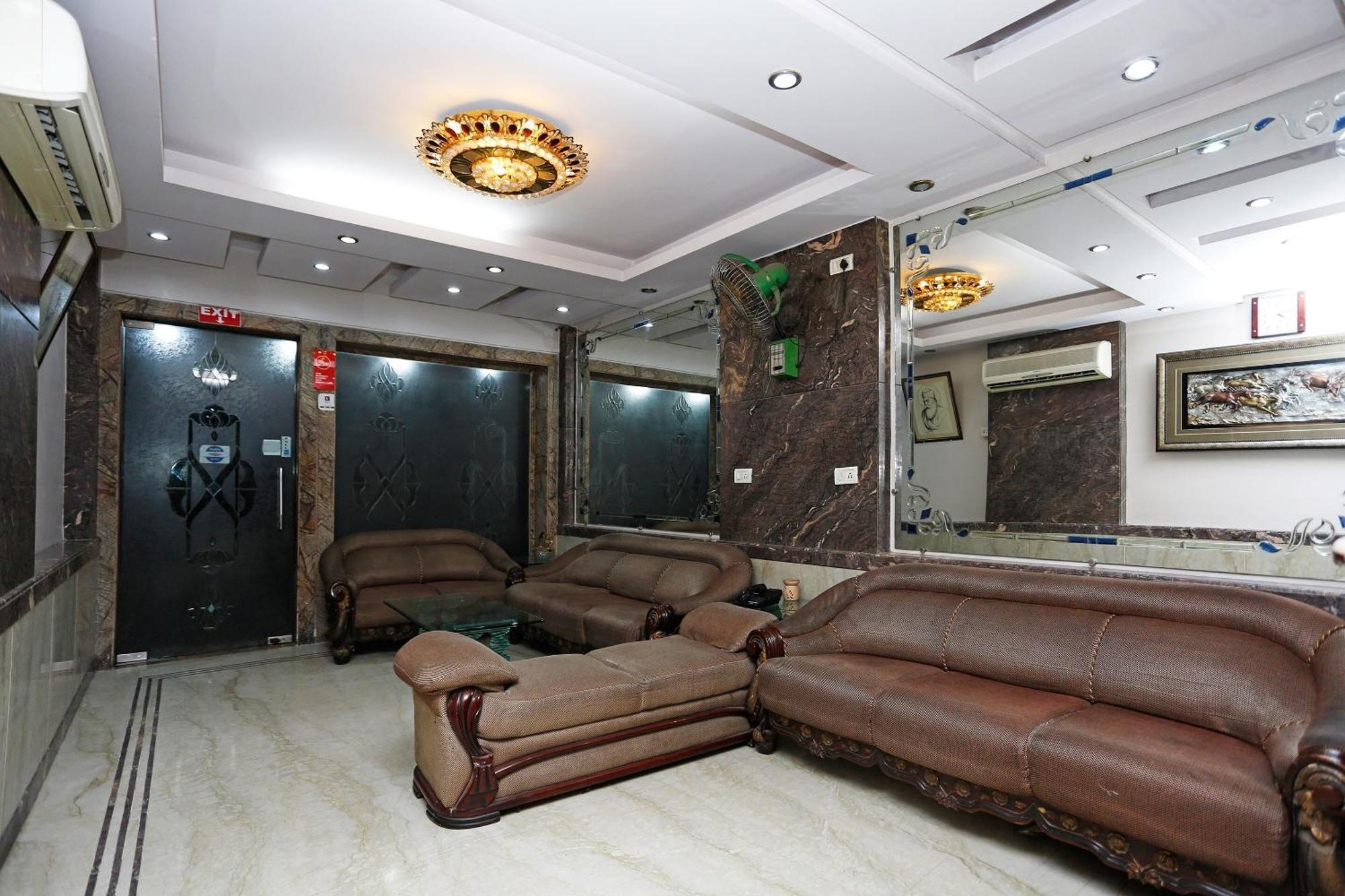 OYO 5401 Hotel Mid Town Delhi  Exterior foto