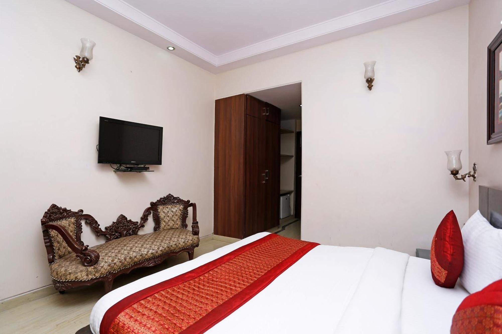 OYO 5401 Hotel Mid Town Delhi  Exterior foto